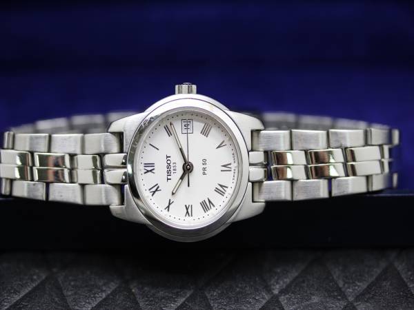 可動品【TISSOT ティソ】スイス　レディース腕時計　HH312