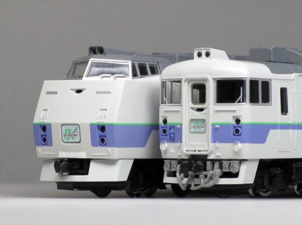 JR TOMIX | TOMIXのキハ183-2550系特急ディーゼルカー（HET）の入線