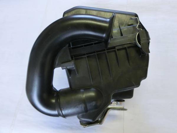 即決 ヴィッツ NCP91 純正エアクリーナーボックス 【04260】