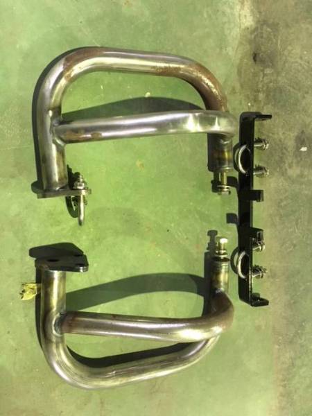 純正オプション？ＲＺ２５０　３５０用エンジンガード　タンク