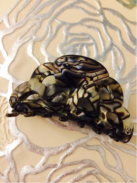 アレクサンドルドゥパリ ヘアクリップ 1回使用美品