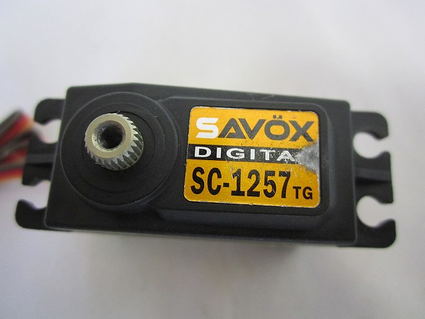 傷有 SAVOX デジタルコアレスサーボ DiGiT 4096 SC-1257TG[梱0.1