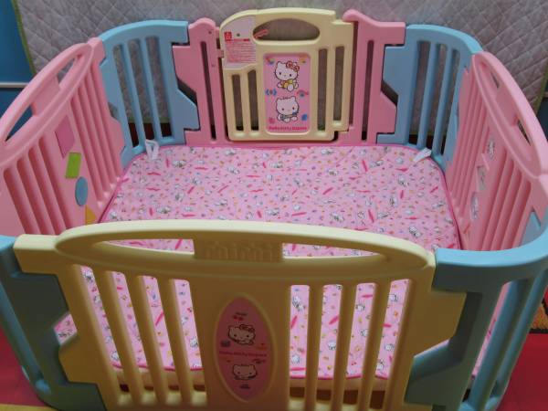 Hello Kitty ベビーサークル ハローキティ ベビーサークル 公式通販