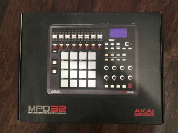 MPD32 AKAI MIDIコントローラー 製品情報：MPD32：AKAI 【公式通販】