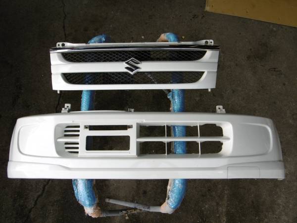 ワゴンR MH21S MH22S フロントバンパー&グリル 自動車、オートバイ
