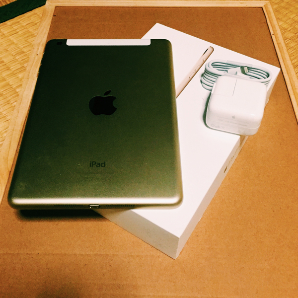 iPad mini3 Wi-Fi+Docomo 16GB ゴールド Apple iPad mini 3 Wi-Fi+ 