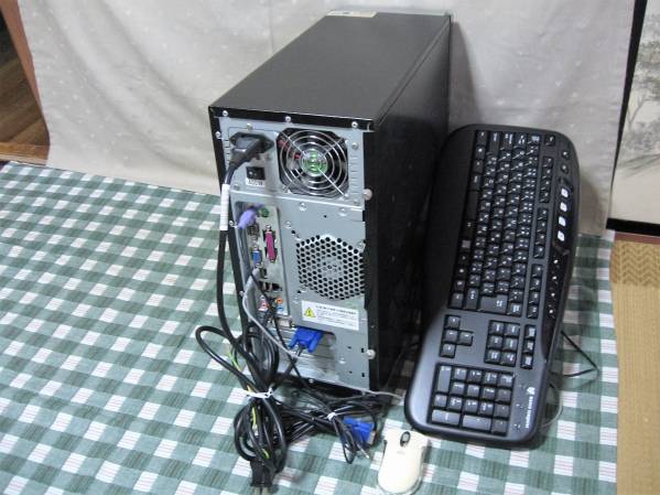 売れ筋割引 ＃＃ mouse computer. デスクトップPC Windows 10 (完動品