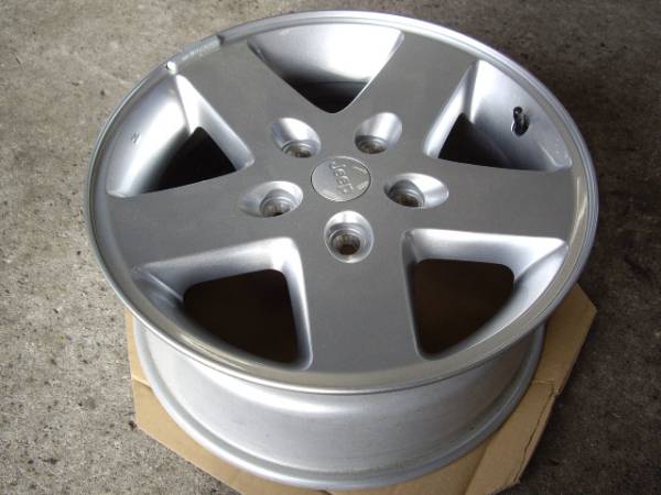 新車外し 1本 JEEP ジープ ラングラー 純正 17ＡＷ 即決 ガリ無