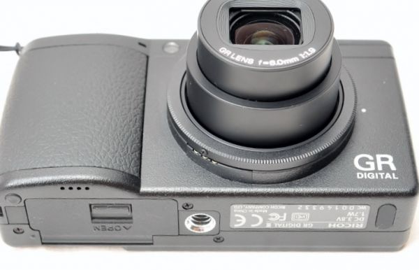 ☆極美品☆リコー RICOH GR DIGITAL III 3 付属品充実 ムック本 古物