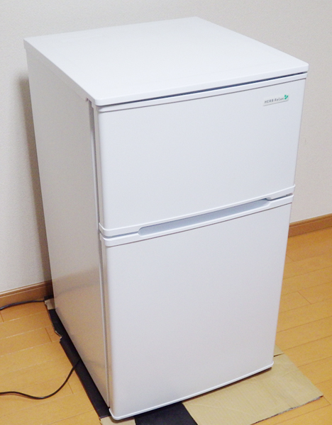 ☆中古美品 ヤマダ電機 冷蔵庫 YRZ-C09B1 【16年製】 直接引取OK YRZ-