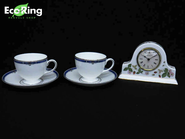 ●1円 ウェッジウッド 置時計＆カップ＆ソーサー 計3点 HE890