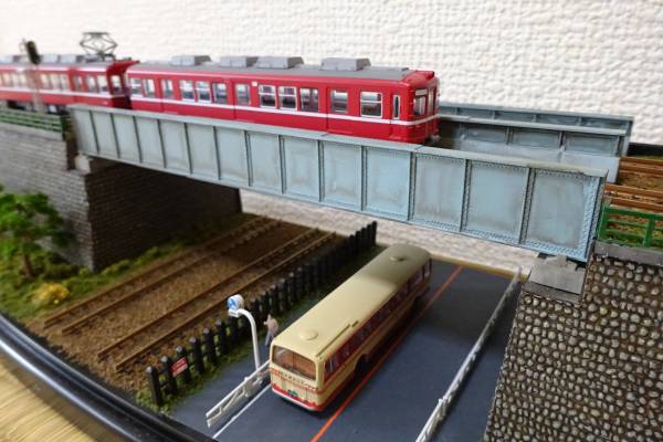 Ｎゲージ　ジオラマ　（クリアケース付）　/プレートガーター橋