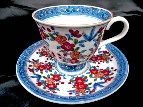 0162 源右衛門 染錦古伊万里文様 桜図 カップ＆ソーサー