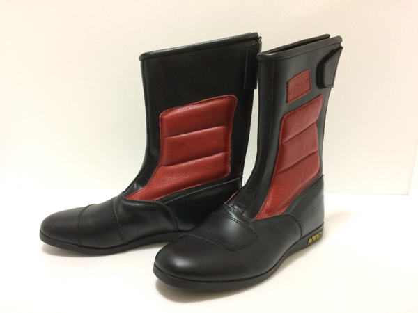 展示品・未使用【AVIREX】レザーブーツ【JPサイズ 25㎝】
