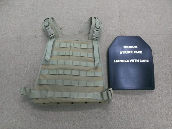 BHI プレートキャリアー EAGLE LBT PMC BLACKWATER