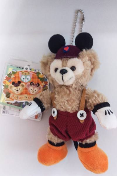 送料込 ダッフィー ハロウィン 2015 ぬいぐるみバッジ タグ付き