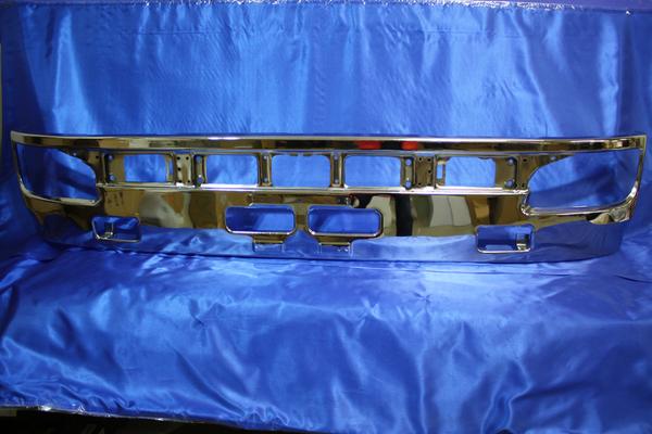 日野 NEW プロフィア フロント バンパー メッキ 新品