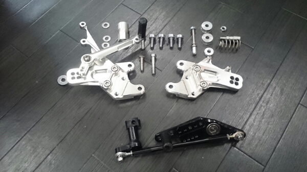 CBR1000RR SC59 STEP KIT ABS ベビーフェイス ベビーフェイス 