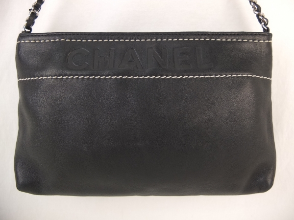 【美品】CHANEL ブラック ポーチ シャネル CHANEL ラムスキン アクセサリーポーチ 黒 シャネル CHANEL