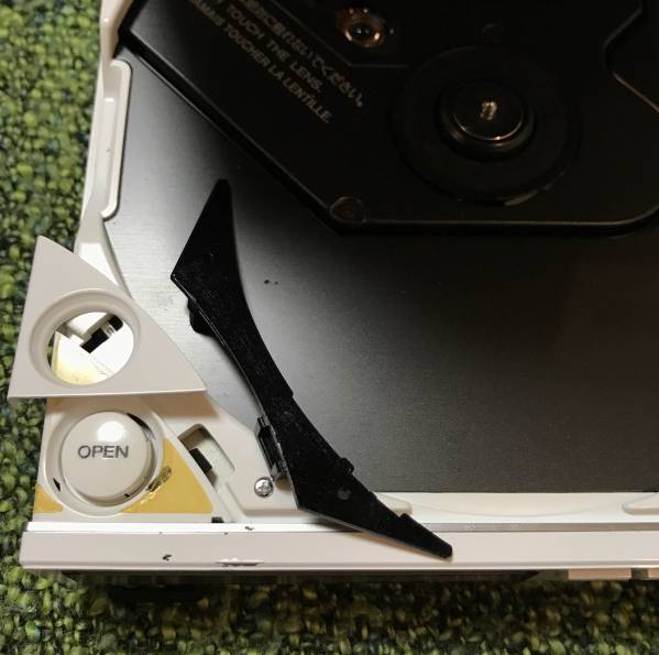 ☆ 送料無料！ ☆ SONY ソニー Discman ディスクマン Junk ジャンク