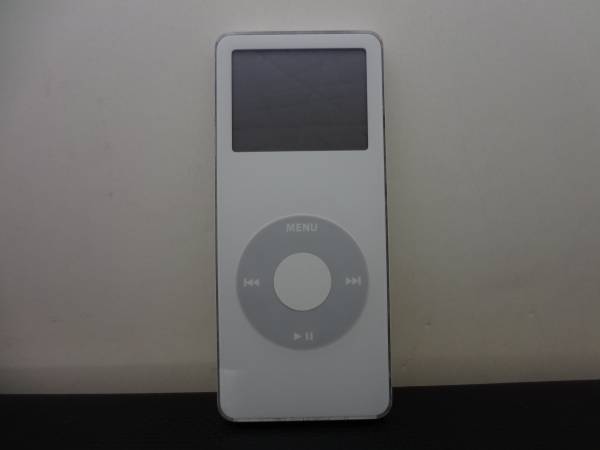 △▲APPLE iPod nano 第一世代 白 2GB A1137 シルバー ジャンク