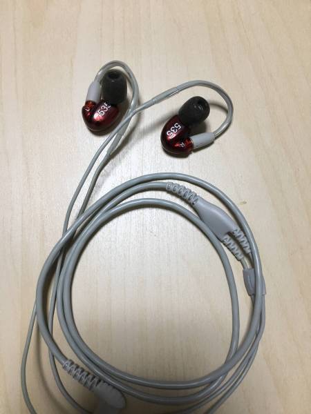 正規品 SHURE SE535 Special Edition (SE535LTD-J) レッド 【公式通販】