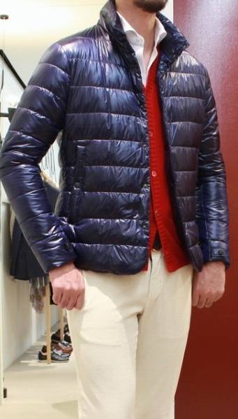 タトラス ダウンジャケット Olivento オリベント 3 Mサイズ 売買されたオークション情報 Yahooの商品情報をアーカイブ公開 オークファン Aucfan Com