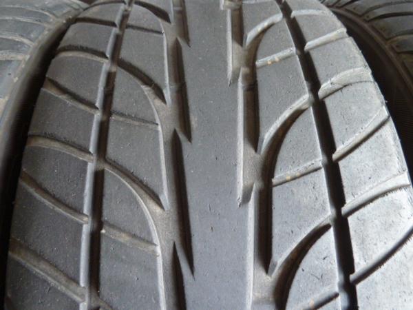 ＤＡＹＴＯＮ　D230 215/45R17 ４本セット即決