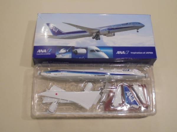 未使用品 /非売品 ANA Boeing 787-9 JA830A scale 1:200