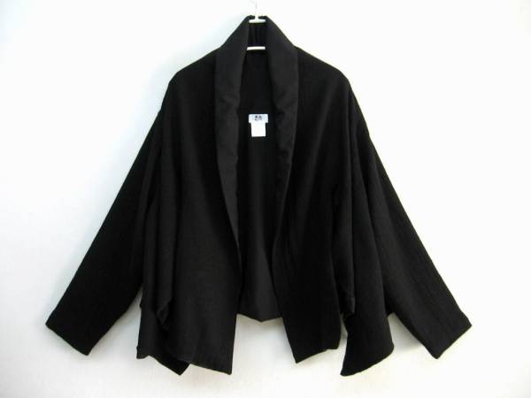 慈雨 センソユニコ ☆黒デザインジャケット 羽織りもの 40 美品 