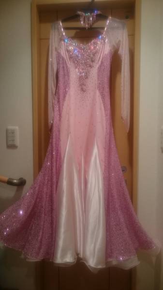 送料無料 美品 チャコット 社交ダンスドレス 総スワロフスキー　