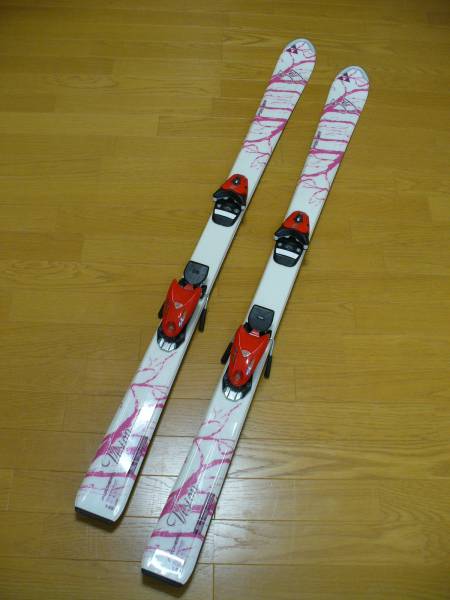 SALOMON RACE JR 140cmジュニアレーシングスキー調整簡単ビン
