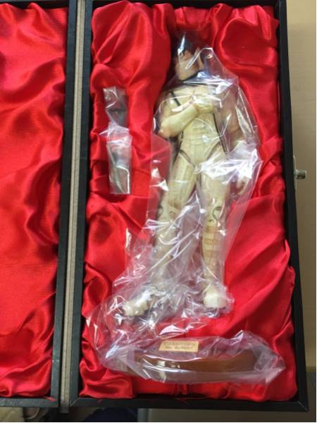 新品CASSHERN実写版キャシャーン限定ポリストーンスタチュー