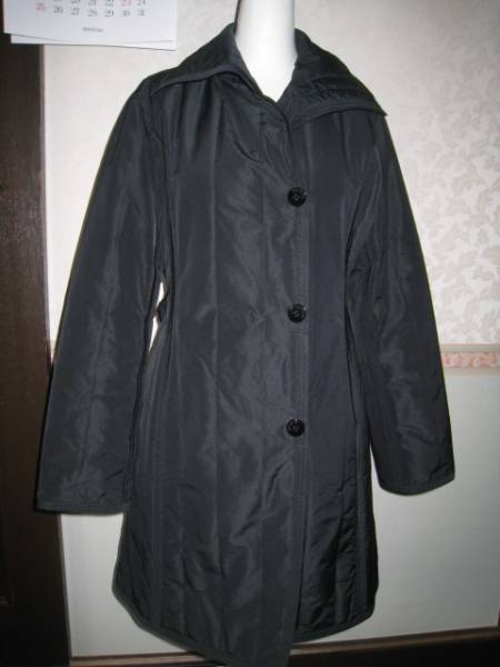 マダムジョコンダ　中綿入りコート　特価品　美品　ラピーヌ製