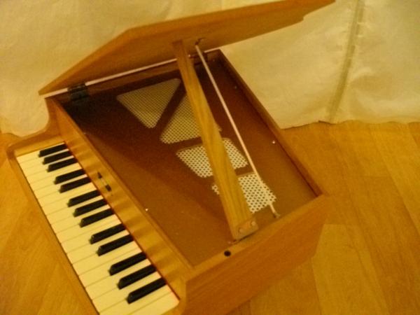 木目調☆カワイ グランドピアノ 1102 KAWAI カワイグランドピアノ ミニ