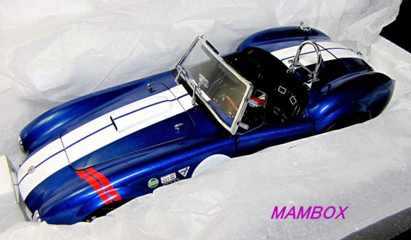 【Ma】KY☆1/18 シェルビー コブラ 427S/Cブルー/レッドライン