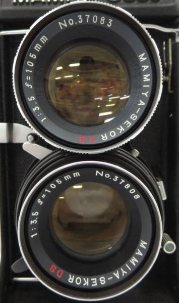 The MAMIYA C330 pro f SEKOR DS 1:3.5 f=105mm 付属有 1PNK-109H Mamiya C330, a dream camera By Dirk Dom | Steve Huff Hi-Fi and