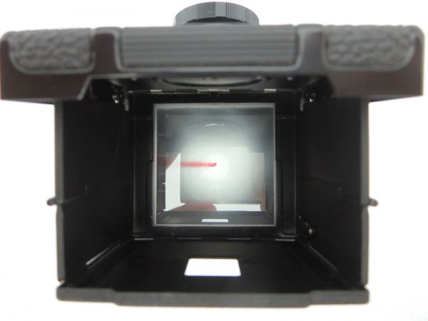 The MAMIYA C330 pro f SEKOR DS 1:3.5 f=105mm 付属有 1PNK-109H Mamiya C330, a dream camera By Dirk Dom | Steve Huff Hi-Fi and