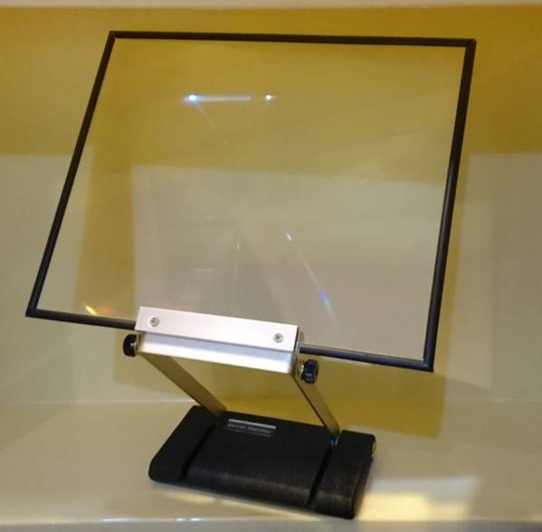 ■47 折りたたみ式拡大鏡 スタンドルーペ ワイド 読書 部品検査