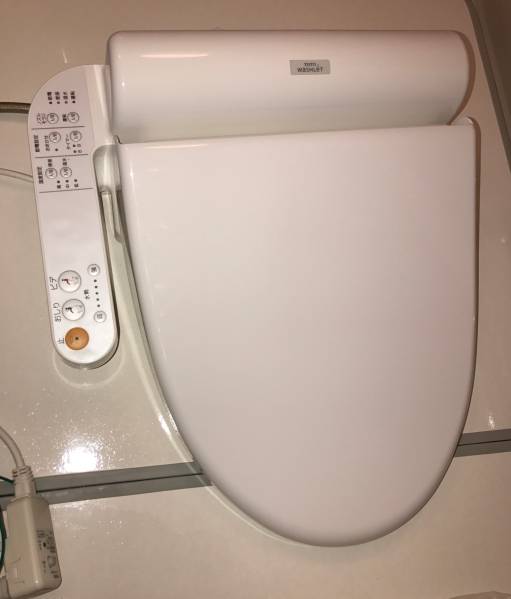 TOTO ウォシュレットJ2 TCF2111(温水便座、ウォシュレット)｜売買され
