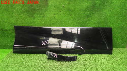 2UPJ-24031292]ヴォクシー(ノア)(AZR60G)右後ドアパネル 中古