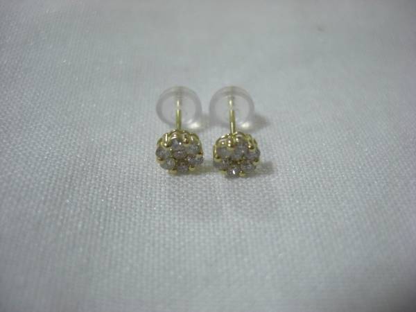 新品 DECOUVERTE デクーヴェルト 18K YG 0.3ct ダイヤモンド ピアス (H-2-14)