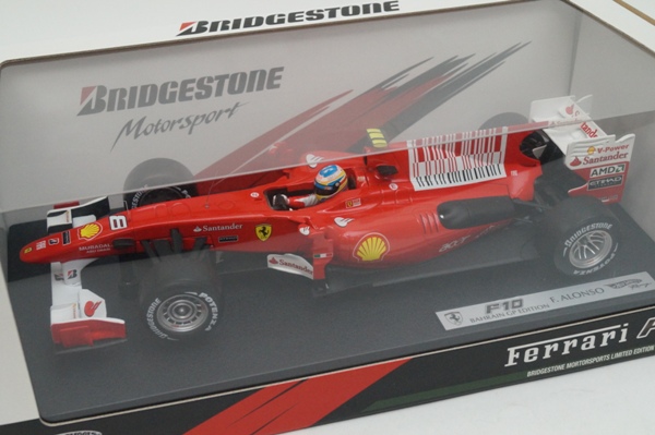 【直筆サイン】フェラーリ　F10　アロンソ　バーレーンエディション HW 1/18 フェラーリ F10 F.アロンソ BAHRAIN GP EDITION 2010#8 【公式