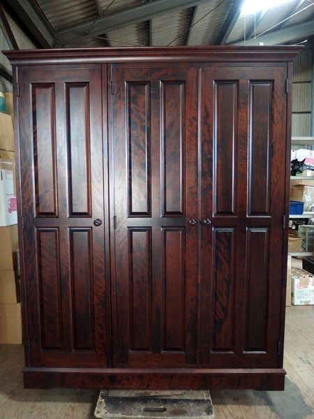 北海道民芸家具 クローゼット1点 送料込み‼️ 北海道民芸家具 ワード