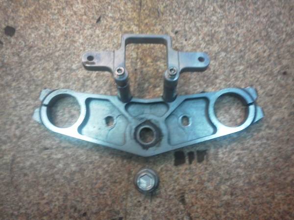 ZRX1100 トップブリッジ　社外品