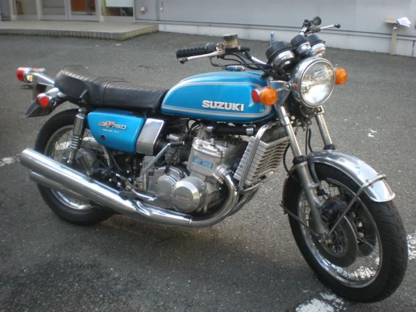 こ 出品 SUZUKI GT750