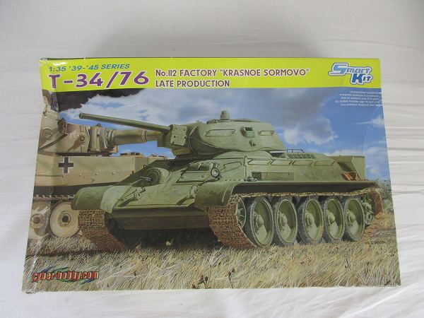 未組立 サイバーホビー 1/35 ソ連軍T-34/76 第112工場「クラスナエ ソルモヴォ」後期型[梱0.1