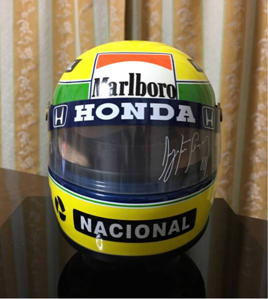 アイルトンセナ 1/2 レプリカヘルメット 1988 F1 スポーツ、レジャー