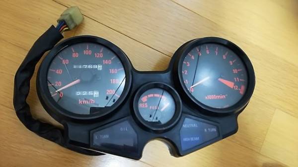 ホンダ　CBX550F　PC04　CBX400F　NC07メーター