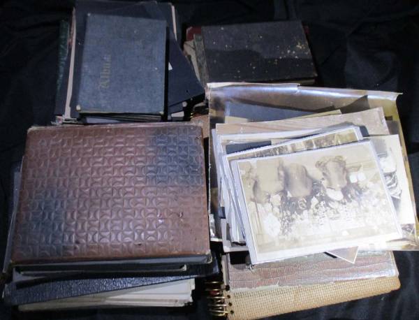 ◆古写真・アルバム◆明治期鶏卵紙・大正・昭和戦前戦後まで約 1500枚分一括 着物美人/名家/医学解剖実習/軍人